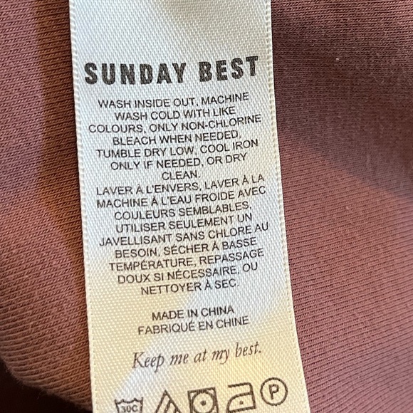 Aritzia Sunday Best Cropped Marsala TShirt Medium - Picture 3 of 8